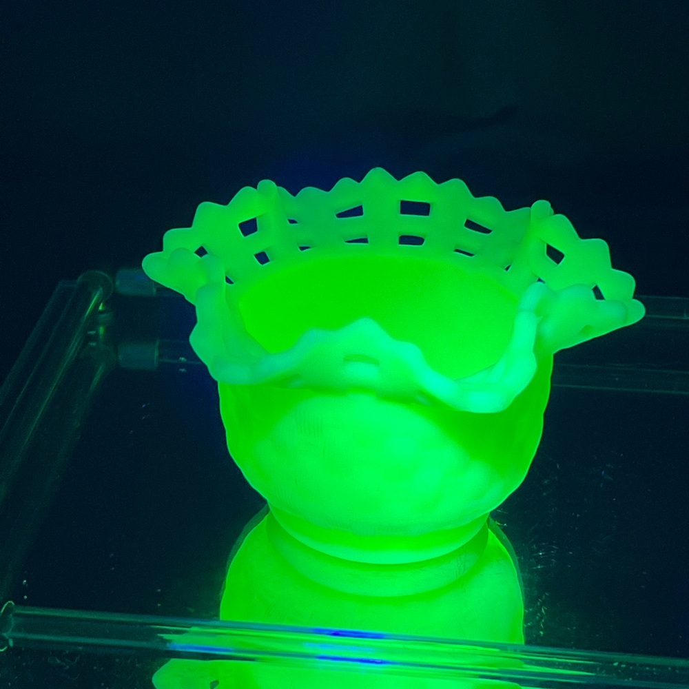 Fenton Vintage Uranium Custard Glass Basket Weave Ruffled Candy Bowl